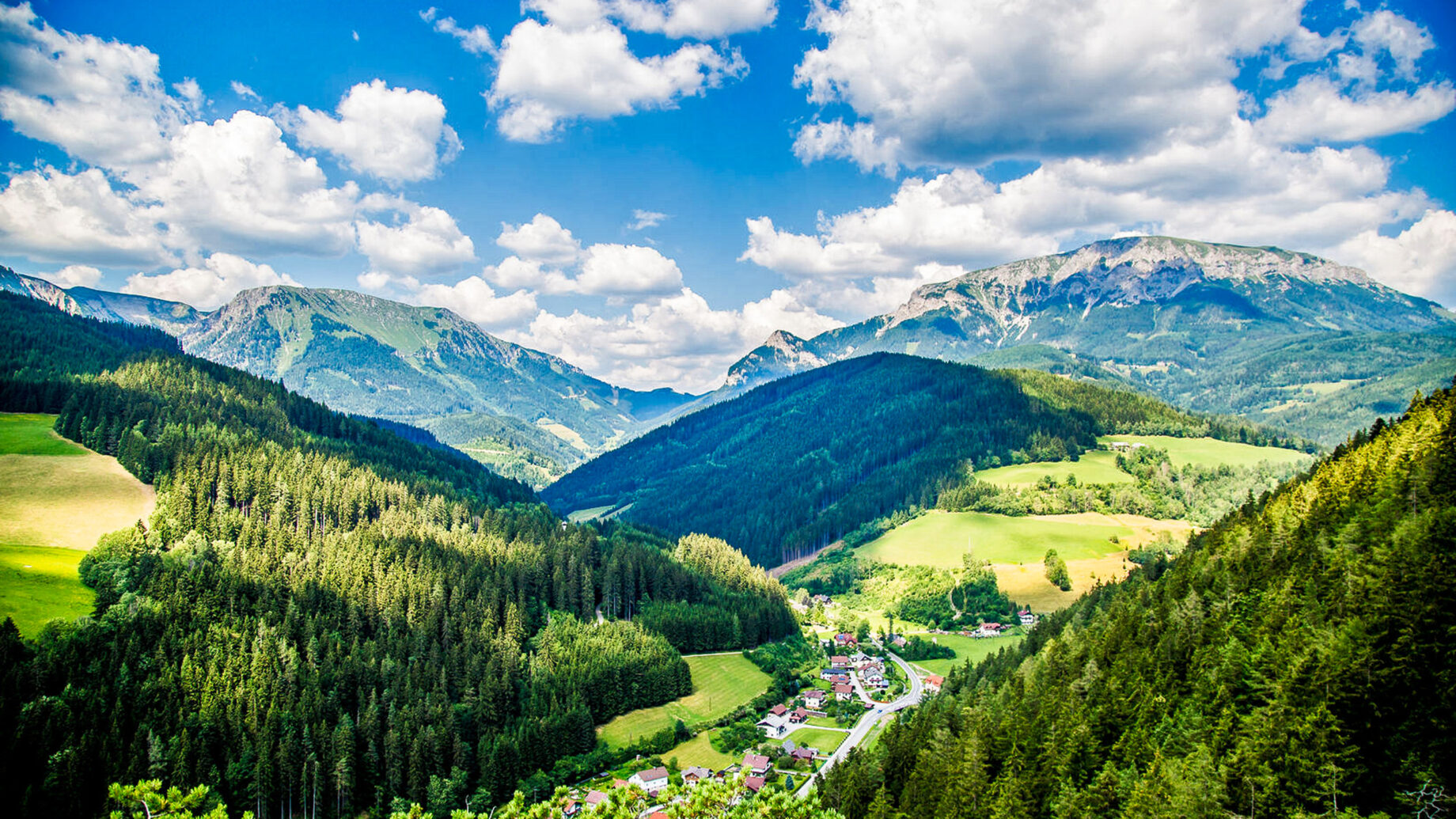 Blick auf Rax und Nasskamm. Foto: Andreas Steininger