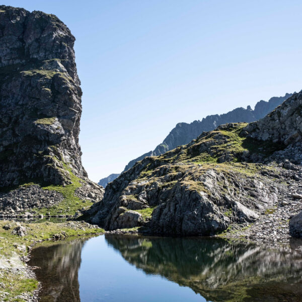 Törlsee mit Greifenstein. Foto: Birgit Reiter